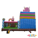 Plac zabaw Słodkie potworki z zjeżdżalnią i górą wspinaczkową