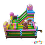 Plac zabaw Słodkie potworki z zjeżdżalnią i górą wspinaczkową