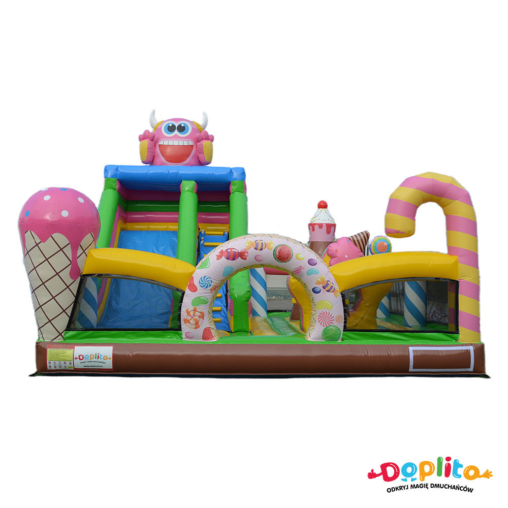 Plac zabaw Słodkie potworki z zjeżdżalnią i górą wspinaczkową