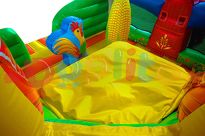 Dmuchany plac zabaw Farma z poduchą do skoków